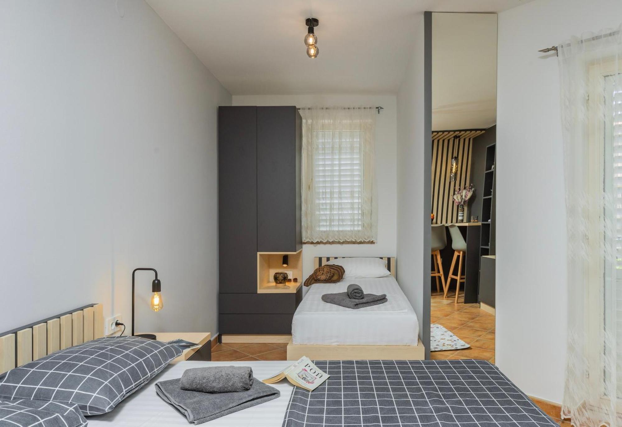 Adzic Apartments 부드바 외부 사진