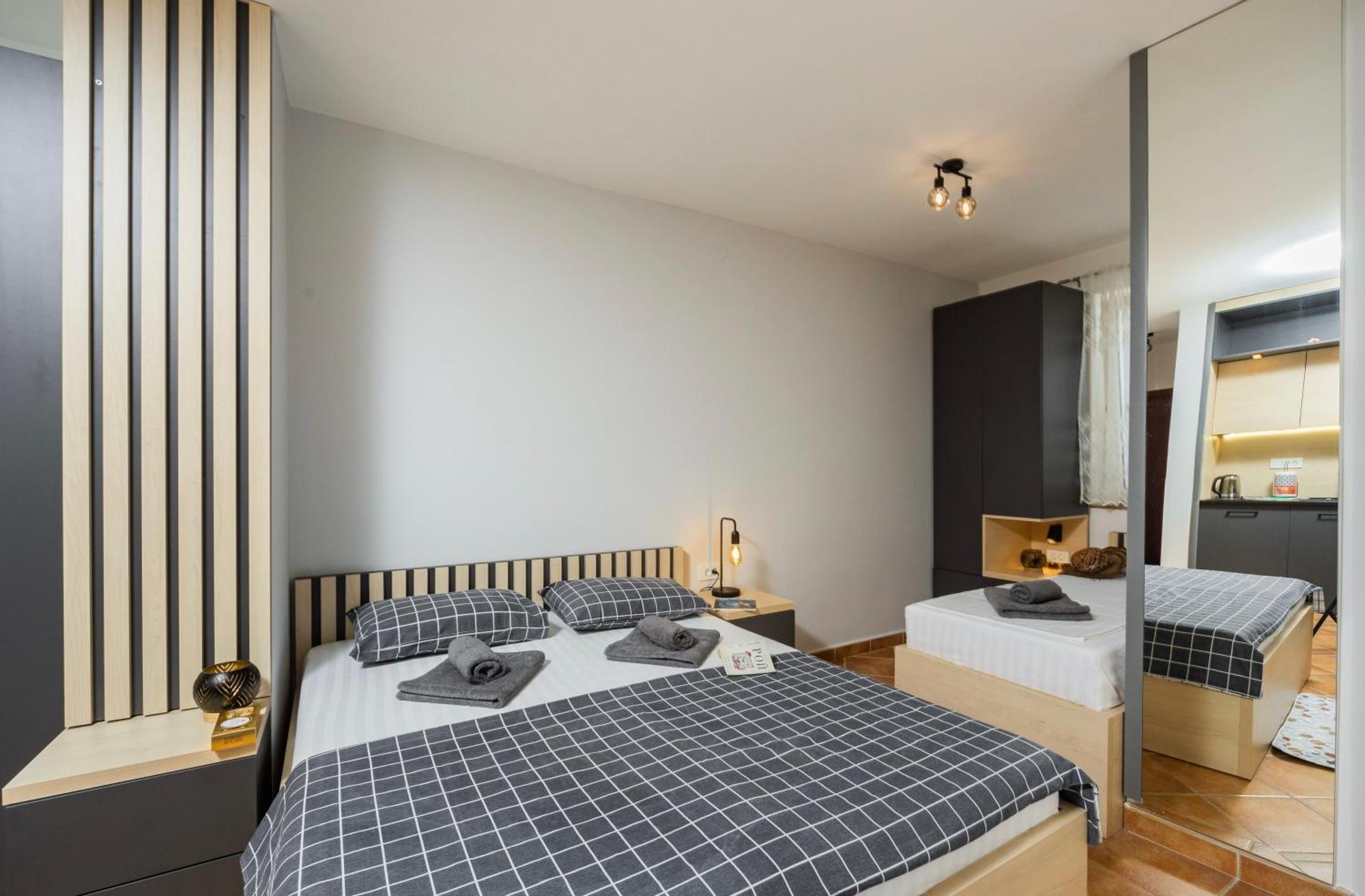 Adzic Apartments 부드바 외부 사진