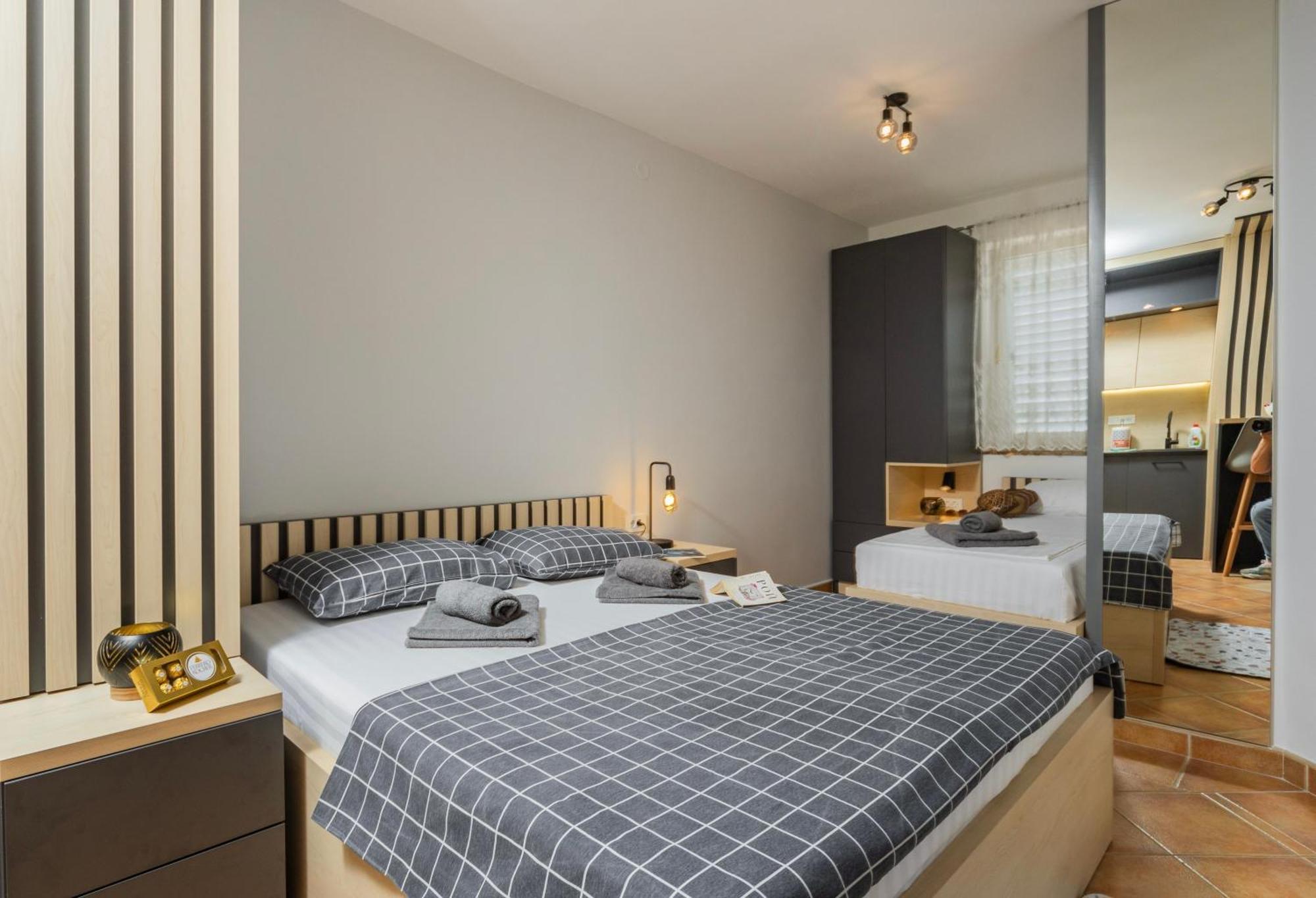 Adzic Apartments 부드바 외부 사진
