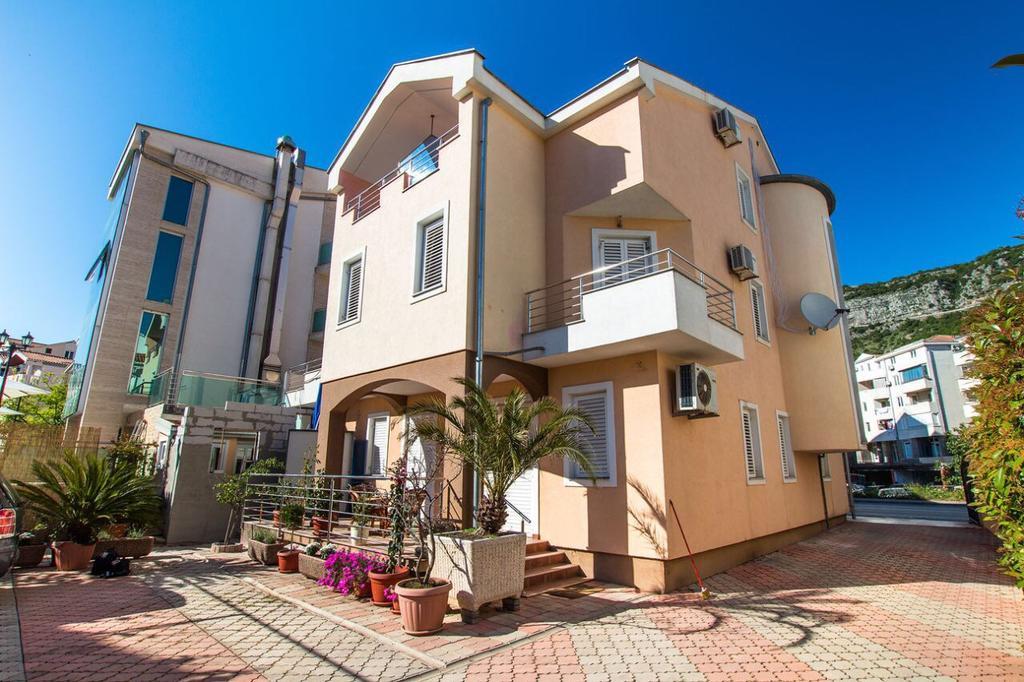 Adzic Apartments 부드바 외부 사진