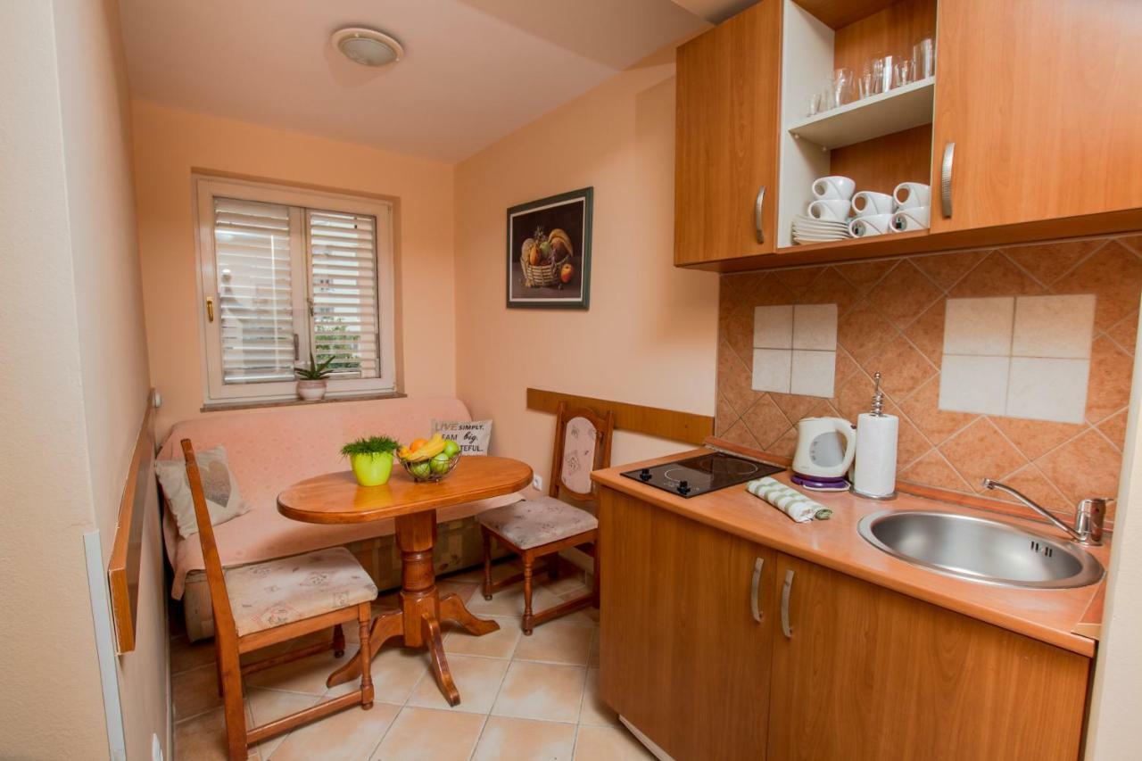 Adzic Apartments 부드바 외부 사진