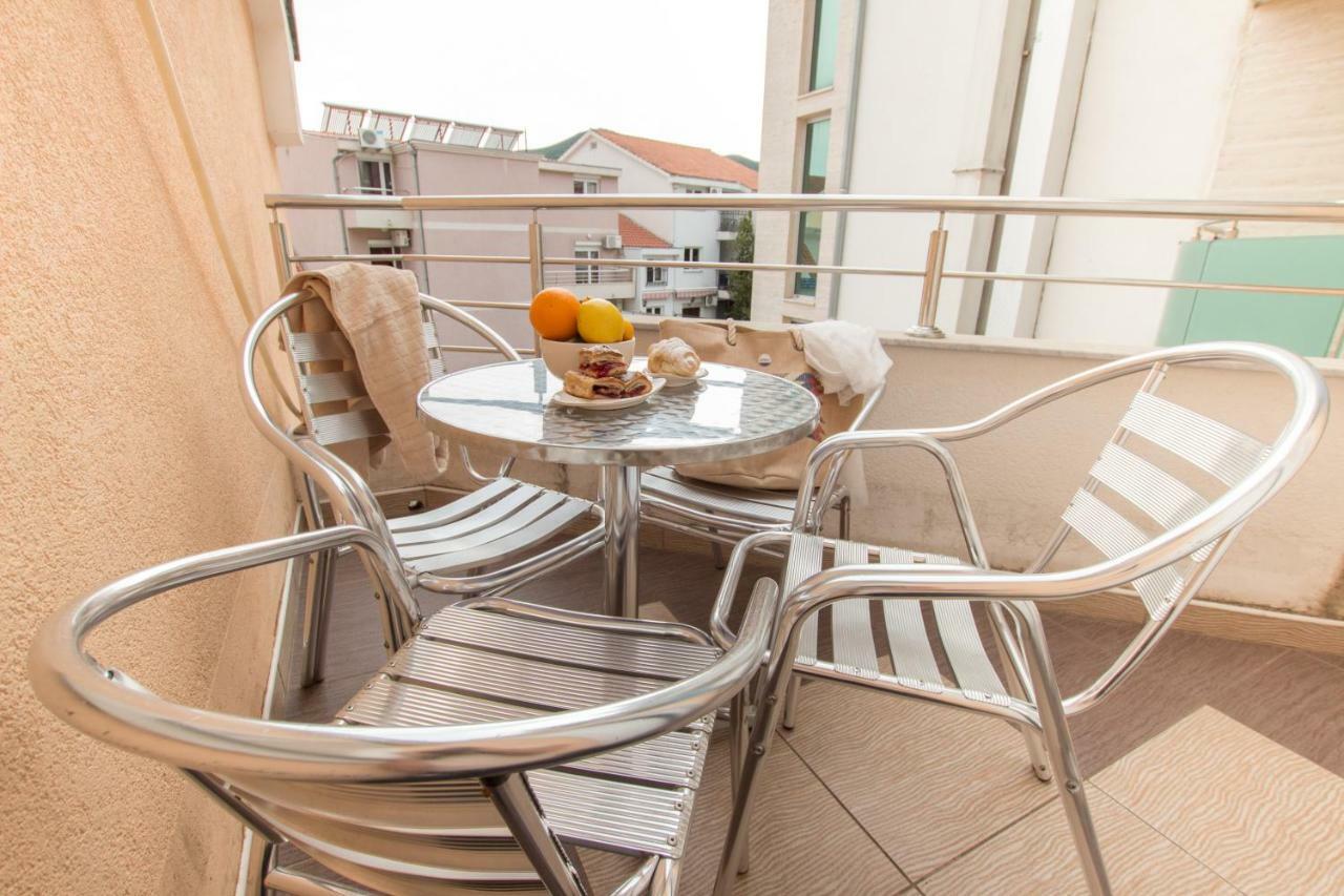 Adzic Apartments 부드바 외부 사진